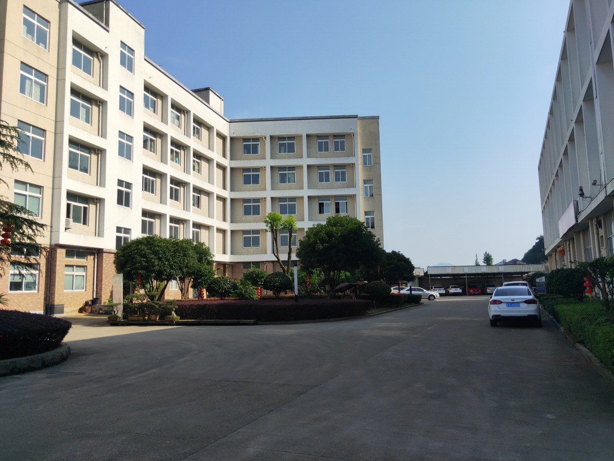 LINHAI JUNIS LIGHTING CO.,LTD