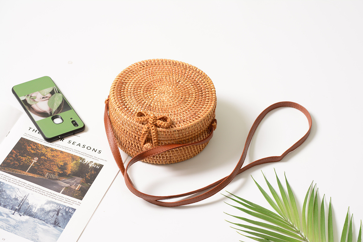 Handmade natural rattan bag beach bag