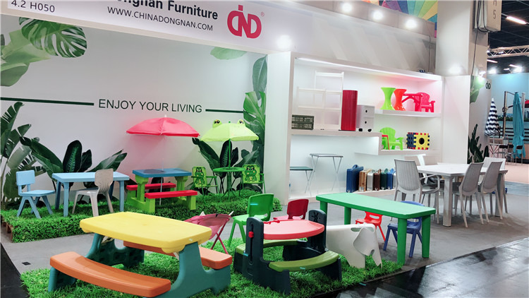 Taizhou Dongnan Auto and Motorcycle Accessories Co .,Ltd