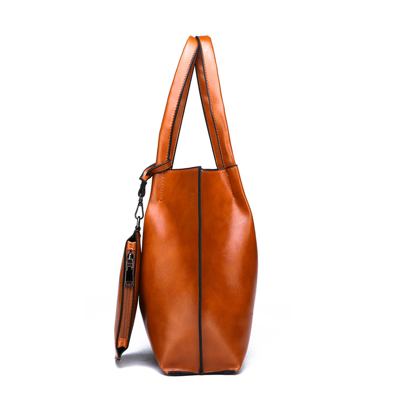 purses and handbags