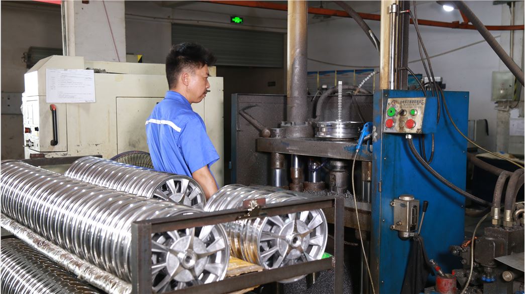 TAIZHOU LUQIAO JINDUN MACHINERY CO.,LTD